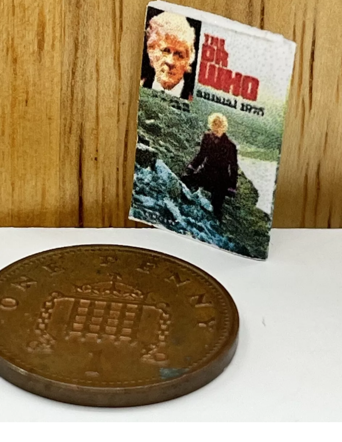 Dolls house Dr Who book (non opening) NEW