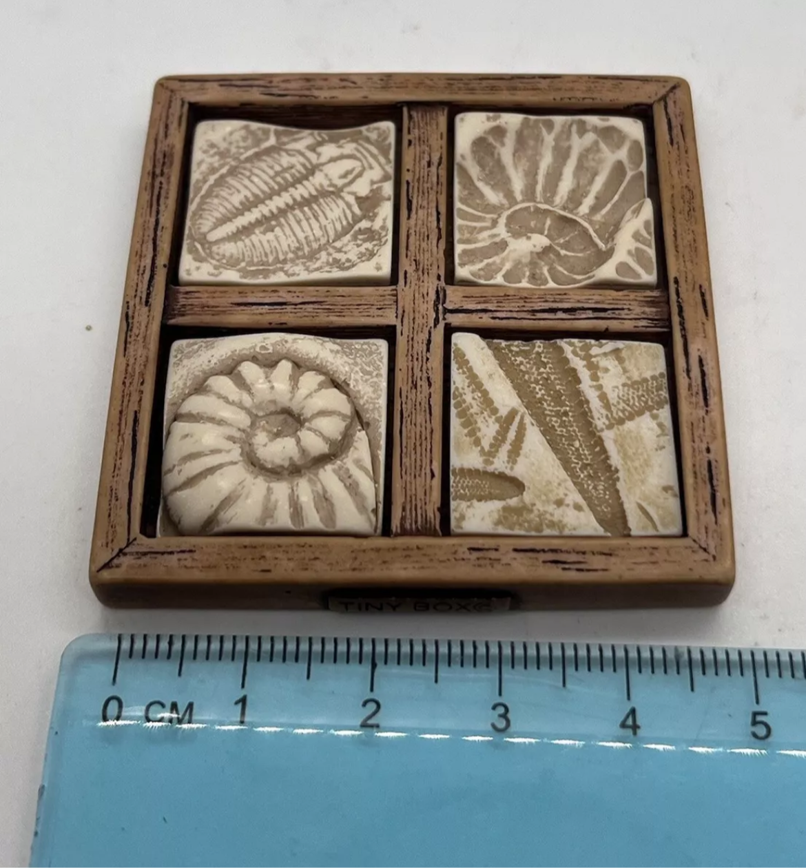 Dolls house resin wall plaque by Tiny Box