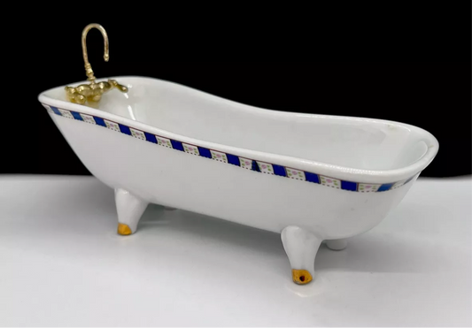 Dolls house porcelain bath
