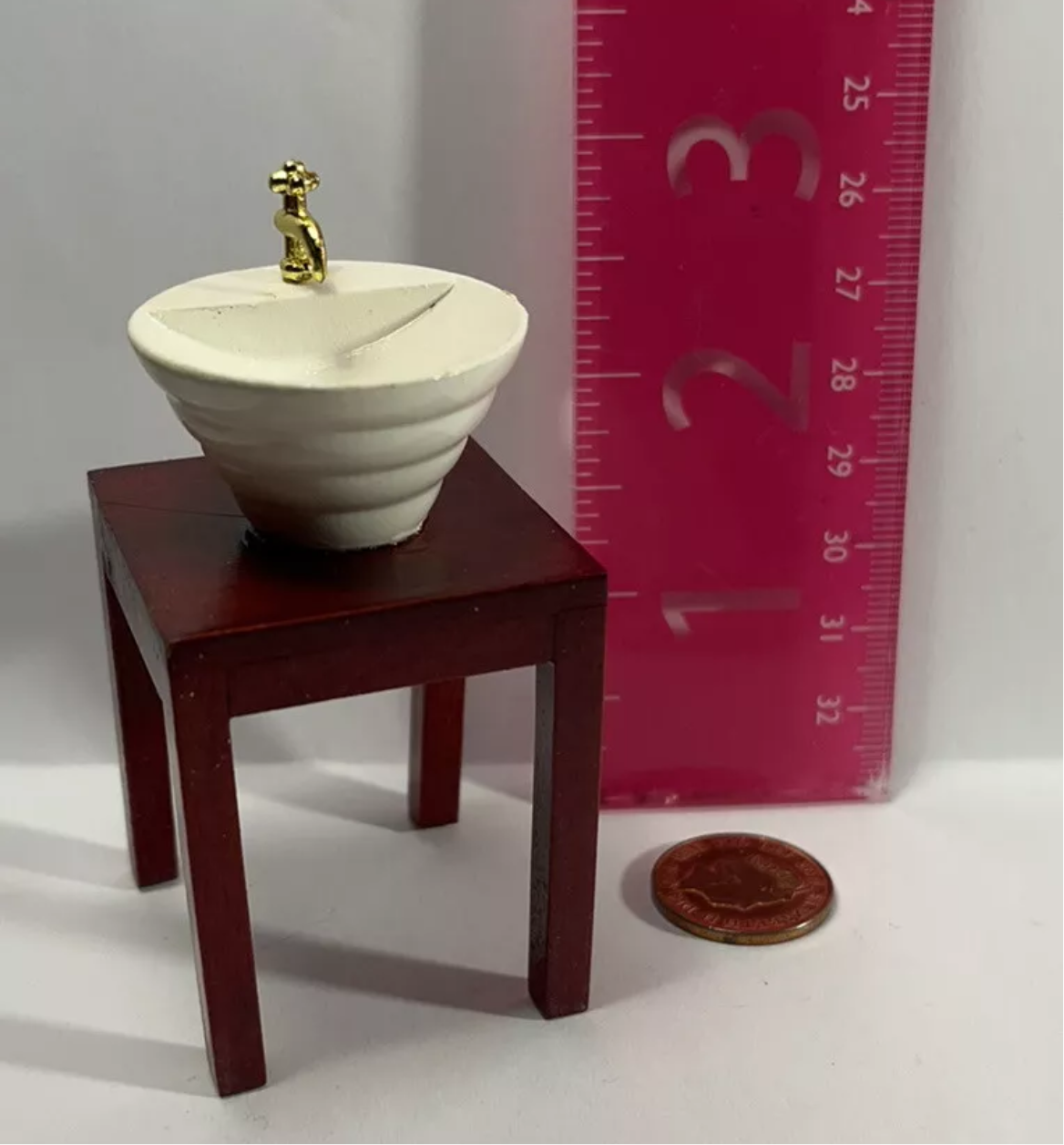 Dolls house furniture sink on table new