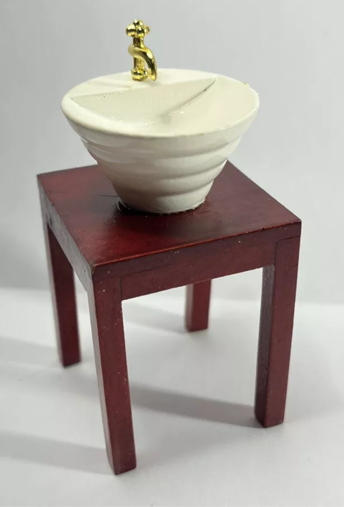 Dolls house furniture sink on table new