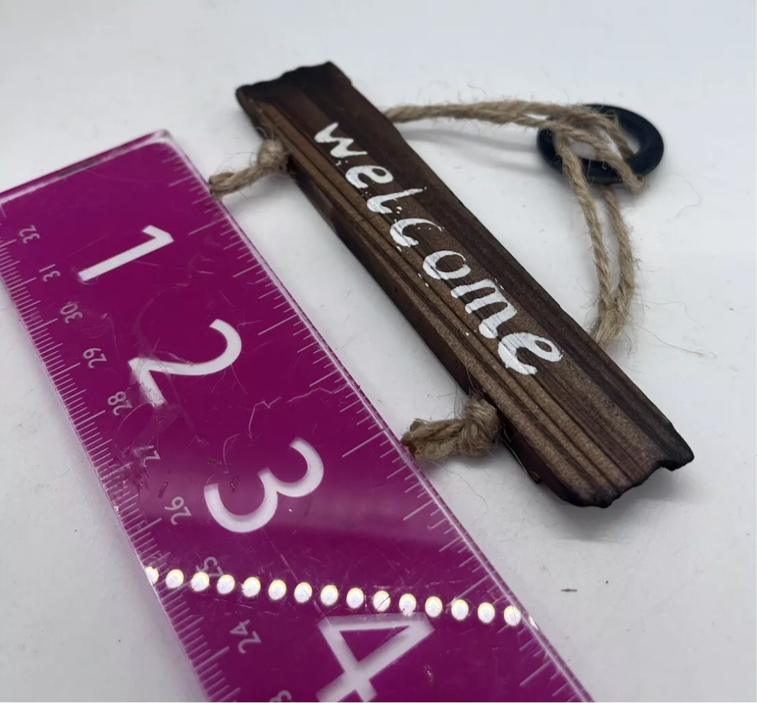Dolls house large welcome sign new