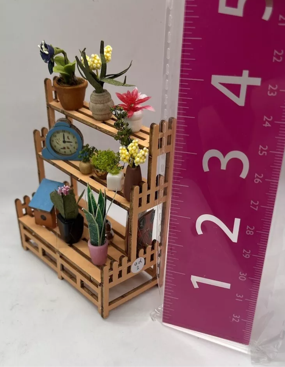 Dolls house garden shelving & accessories