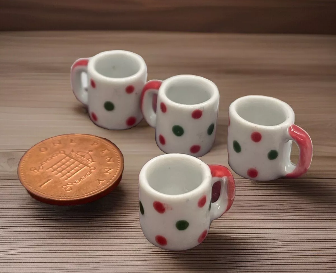 Dolls house mug x one