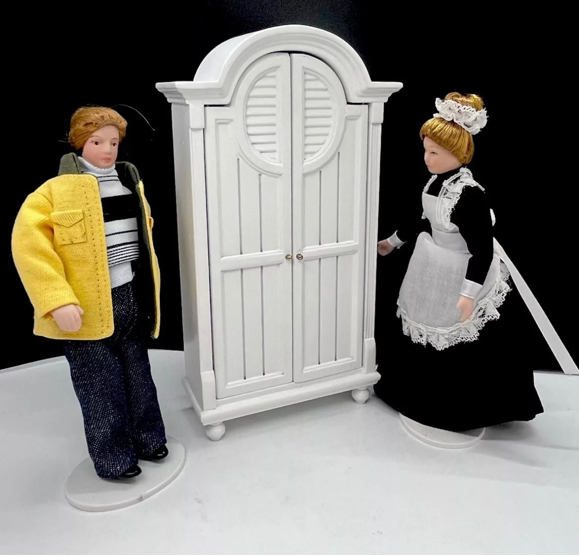 White cameo dolls house wardrobe wood