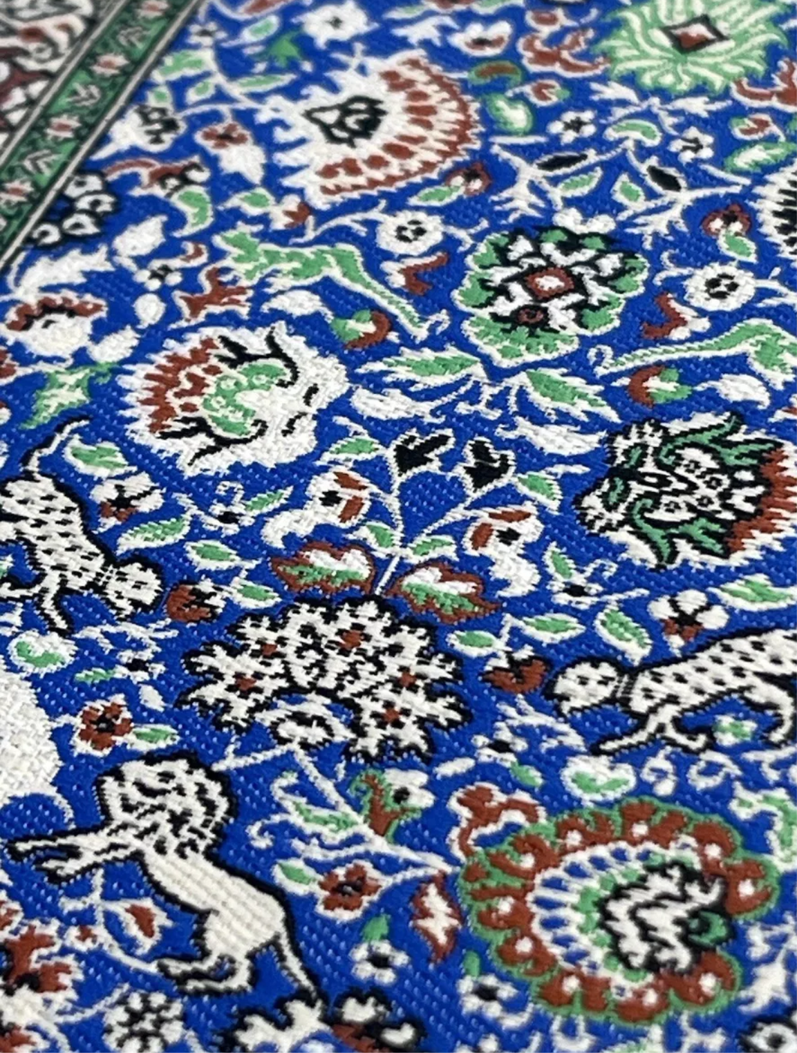 Dolls house rug 6 inch