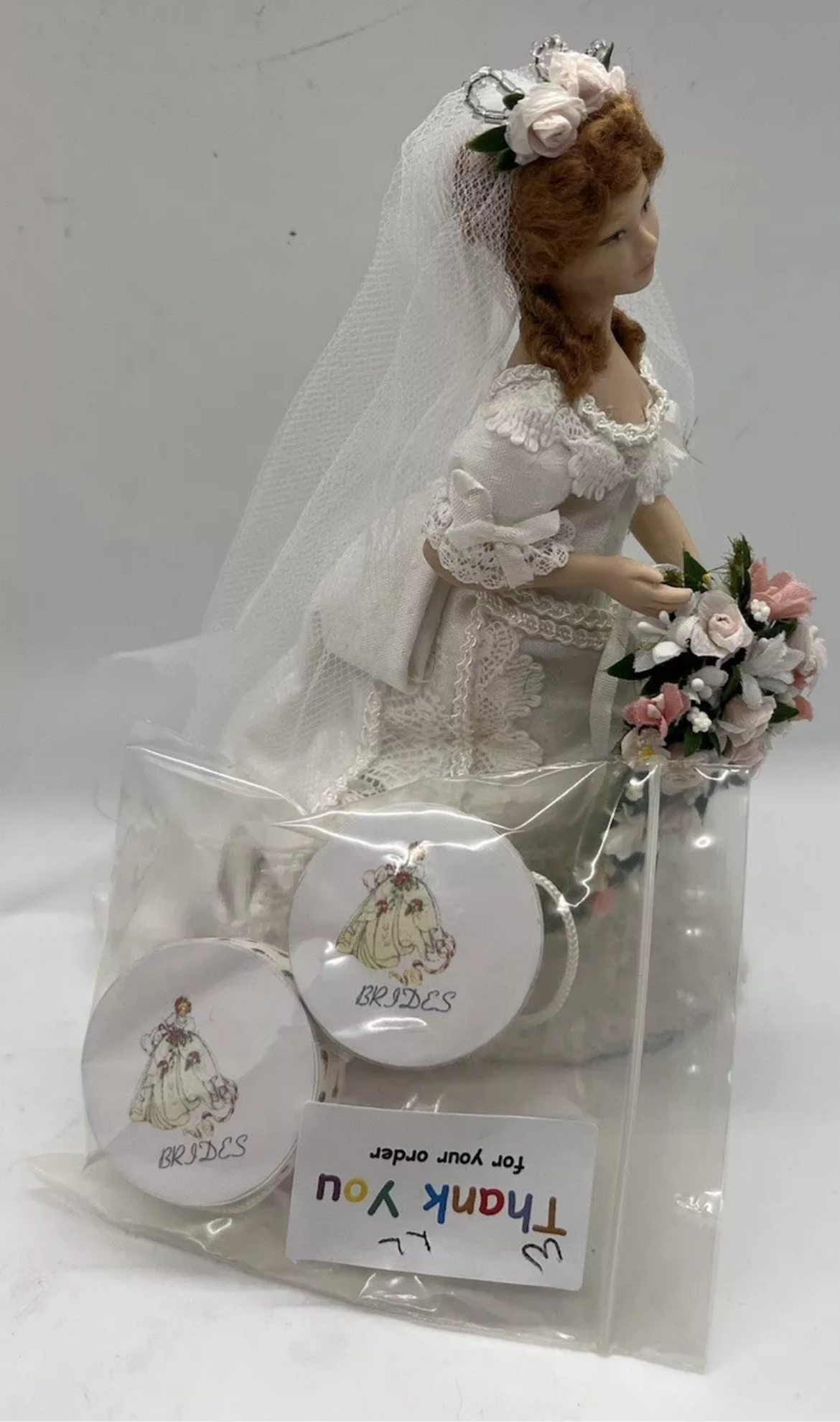 Dolls house wedding hat boxes bridal new x 2