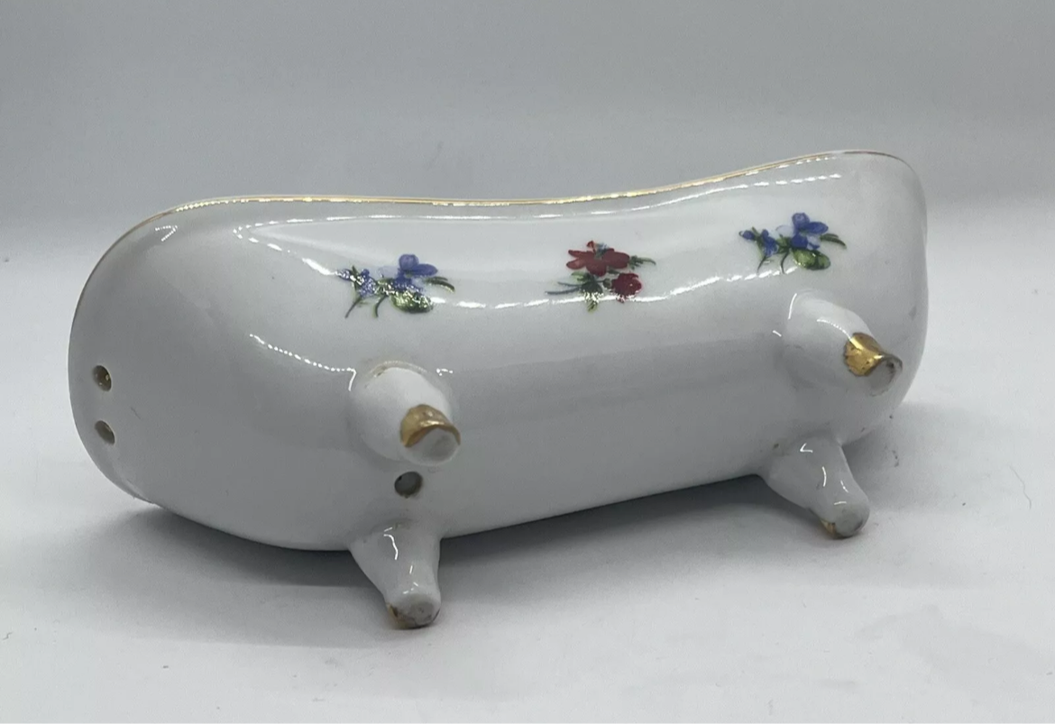 Dolls house porcelain bath