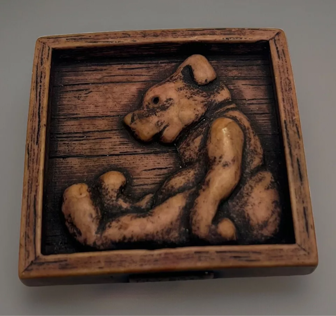 Dolls house resin wall plaque by Tiny Box