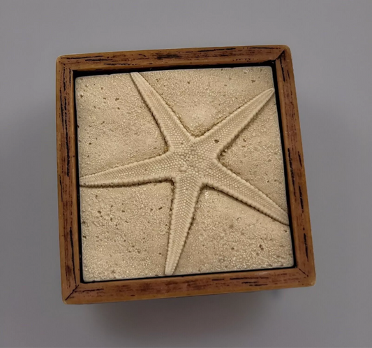 Dolls house resin wall plaque by Tiny Box