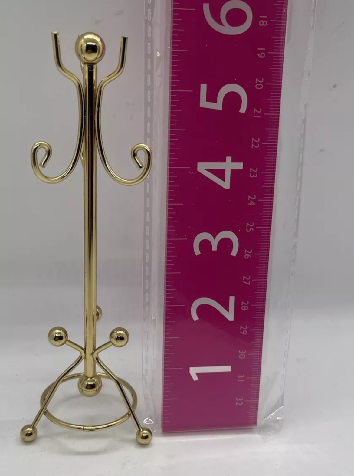 Dolls house cloak & hat stand metal x 1