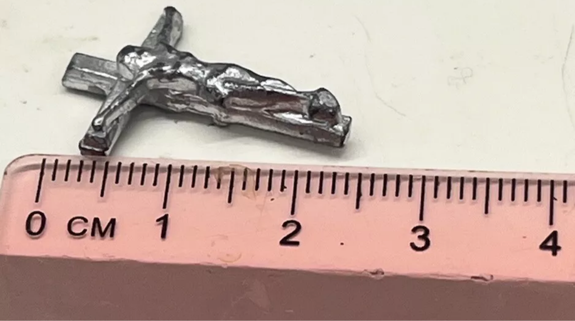 Dolls house crucifix for wall metal