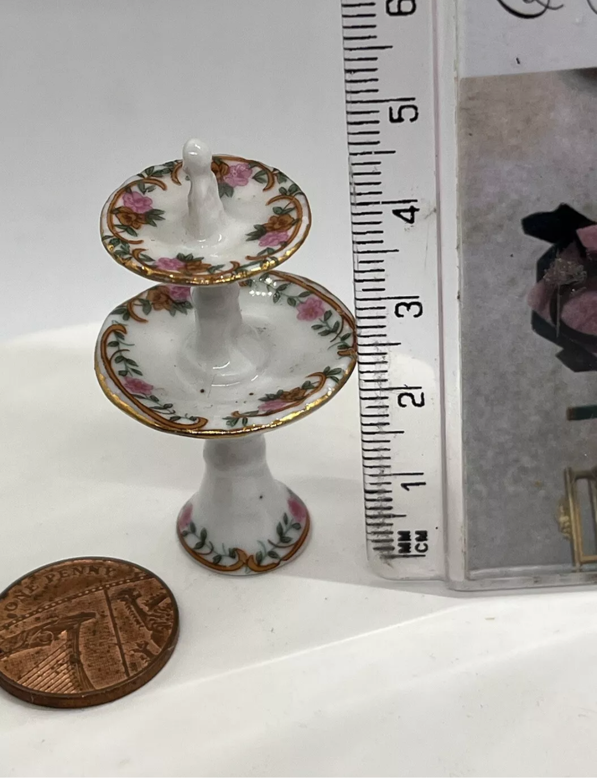 Dolls house double cake stand (new)