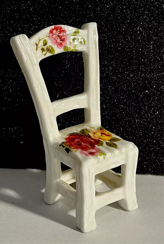 Dolls house 1/16? 1/12th? Bone China chair