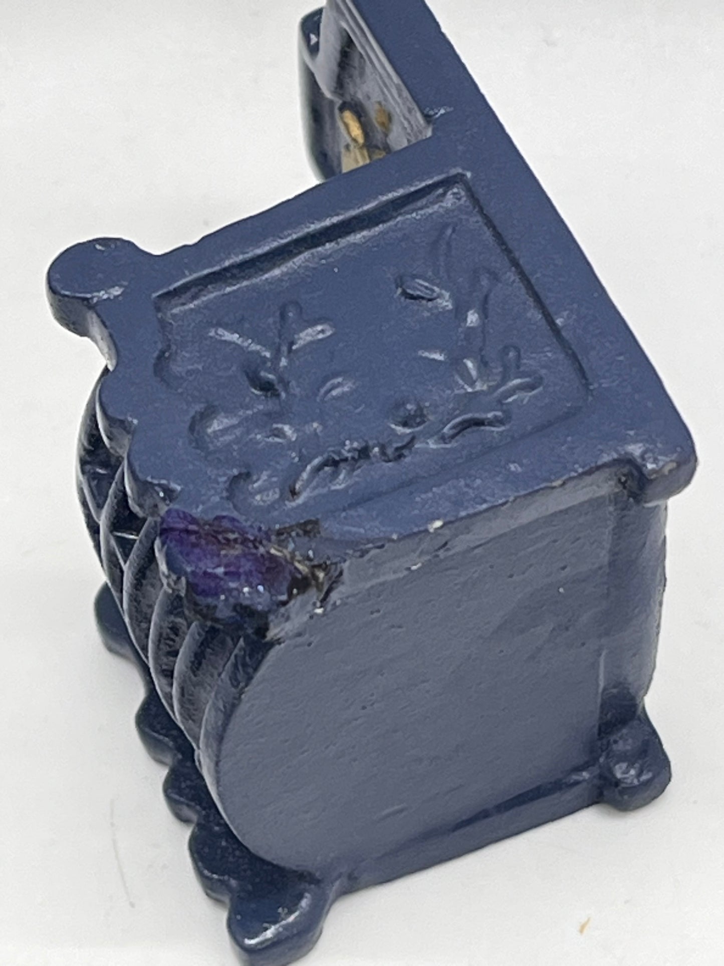 Dolls house fire grate and coals