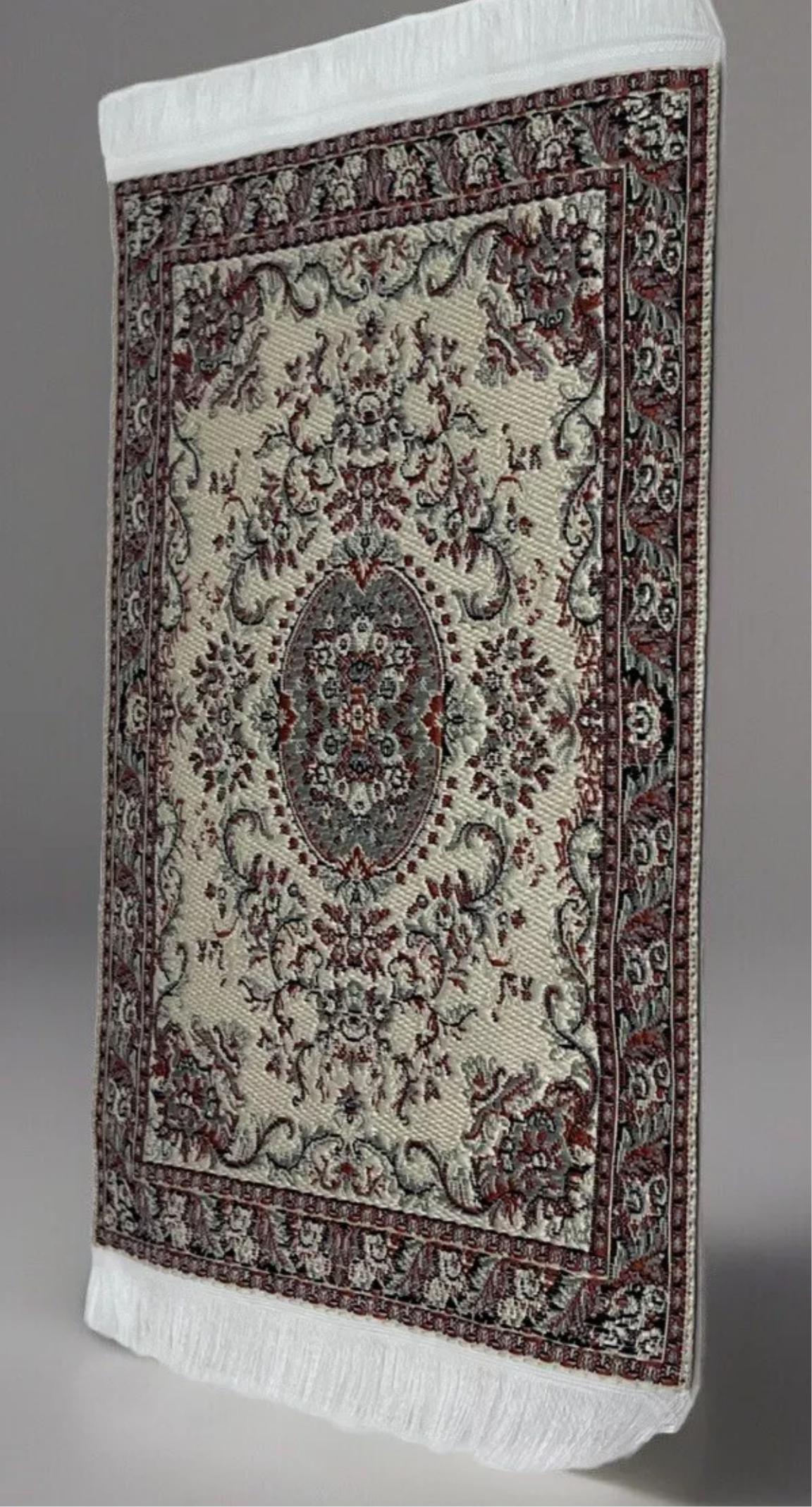 Dolls house rug 6 inch
