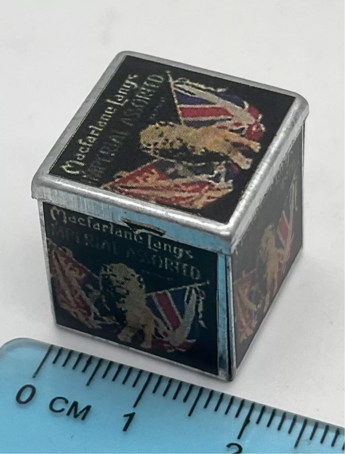 Dolls house coronation biscuit tin new