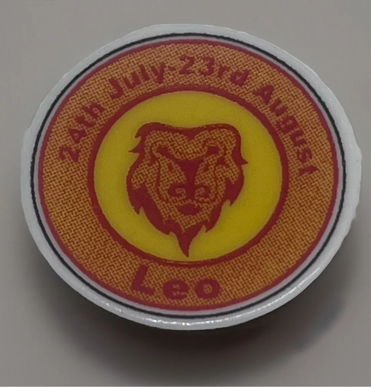 Dolls house emporium collectors plate Leo