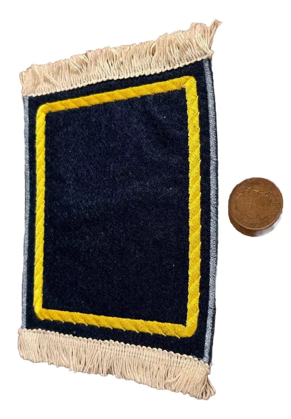 Dolls house rug new 6 inch