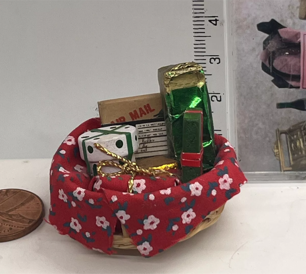 Dolls house Christmas basket