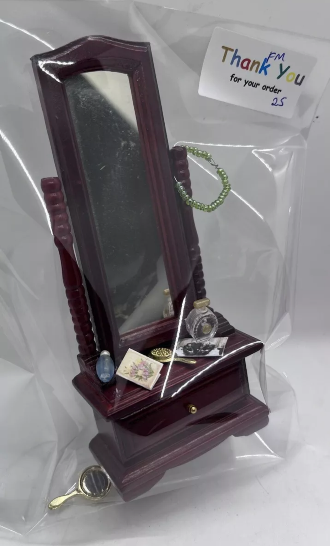 Dolls house floor mirror & accessories