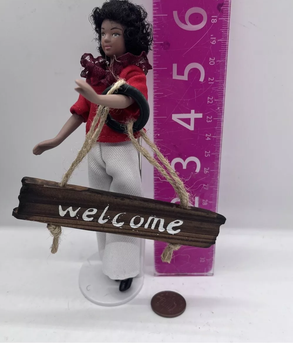 Dolls house large welcome sign new