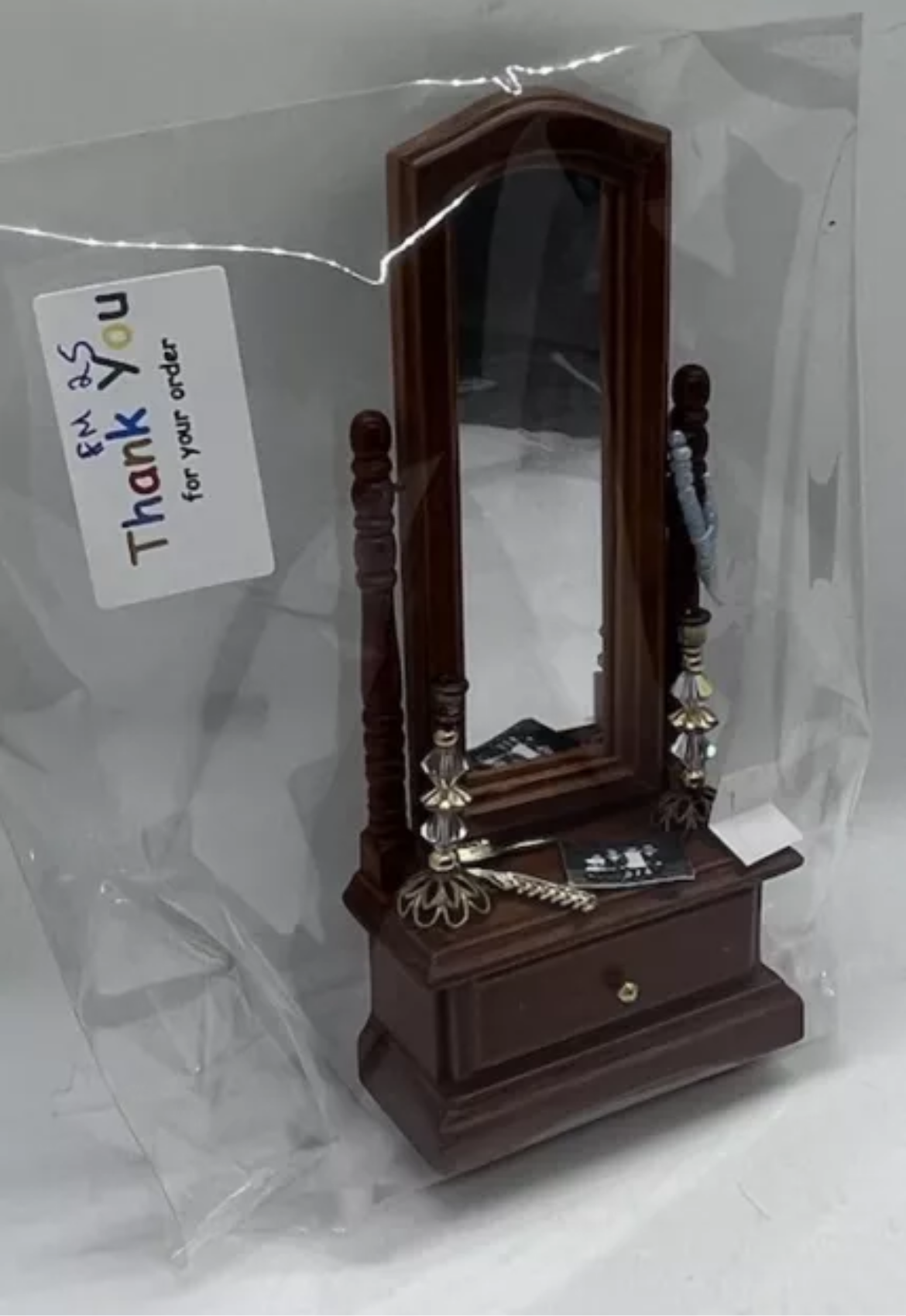 Dolls house floor mirror & accessories
