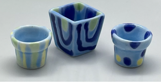 Dolls house ceramic pot set