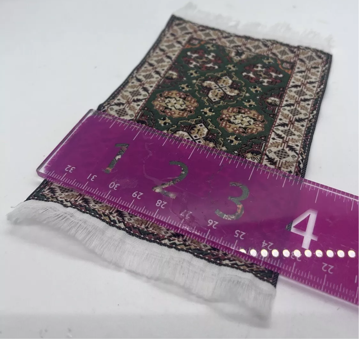 Dolls house rug 6 inch