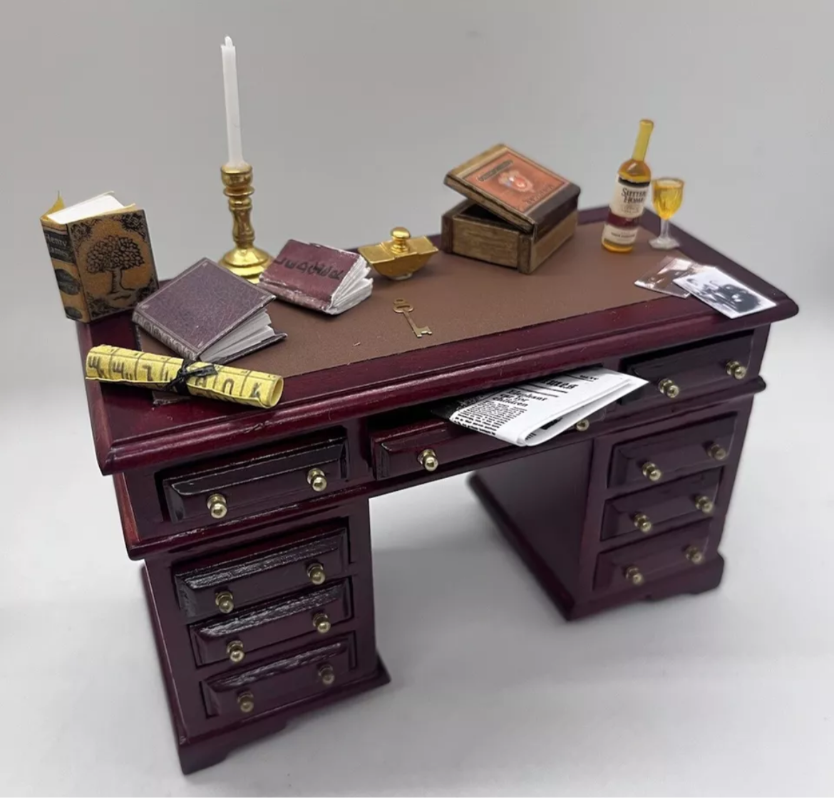 Dolls house desk & all accessories.