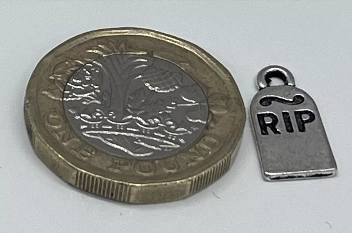 Dolls House metal RIP new