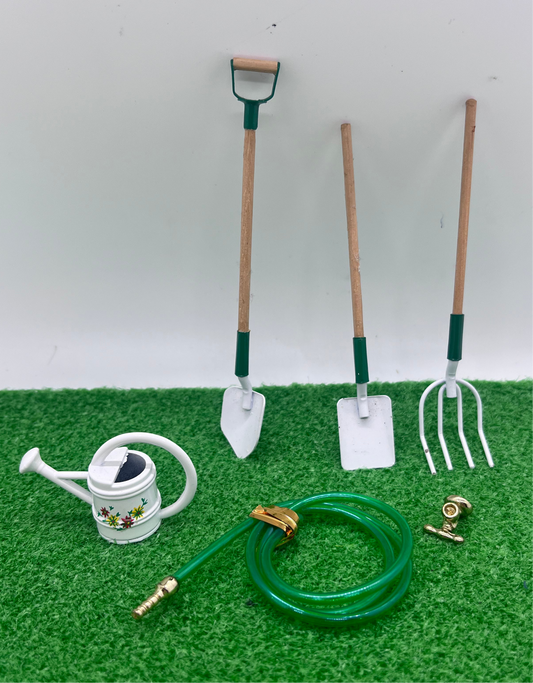 Dolls house garden accessories