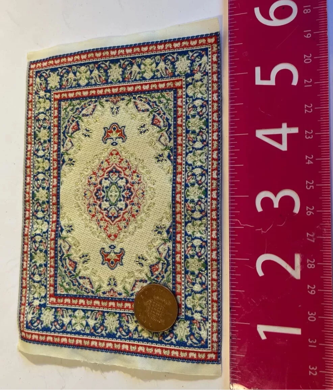 Dolls house rug 6 inch