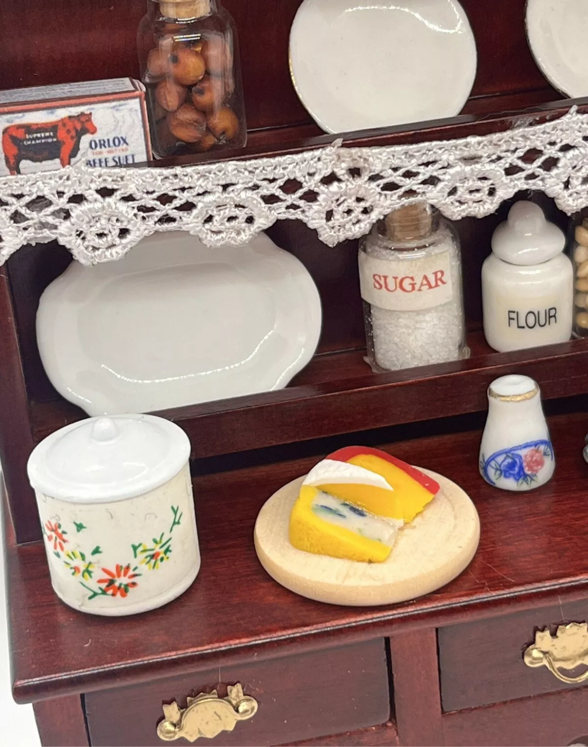Dolls House Victorian kitchen dresser & all accessories