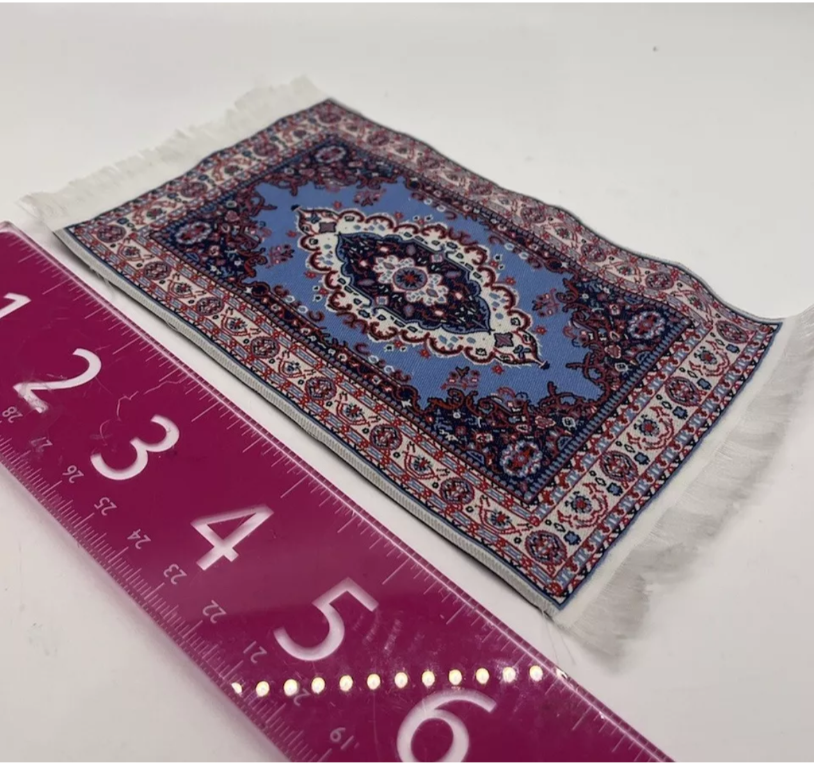 Dolls house rug 6 inch