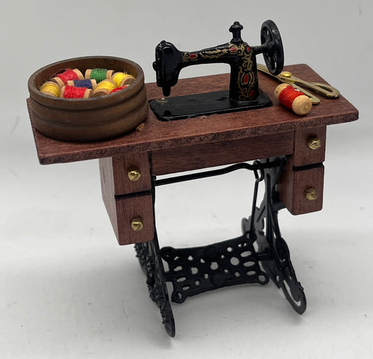 Dolls house sewing machine & accessories