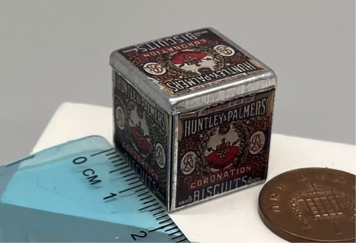 Dolls house coronation biscuit tin new