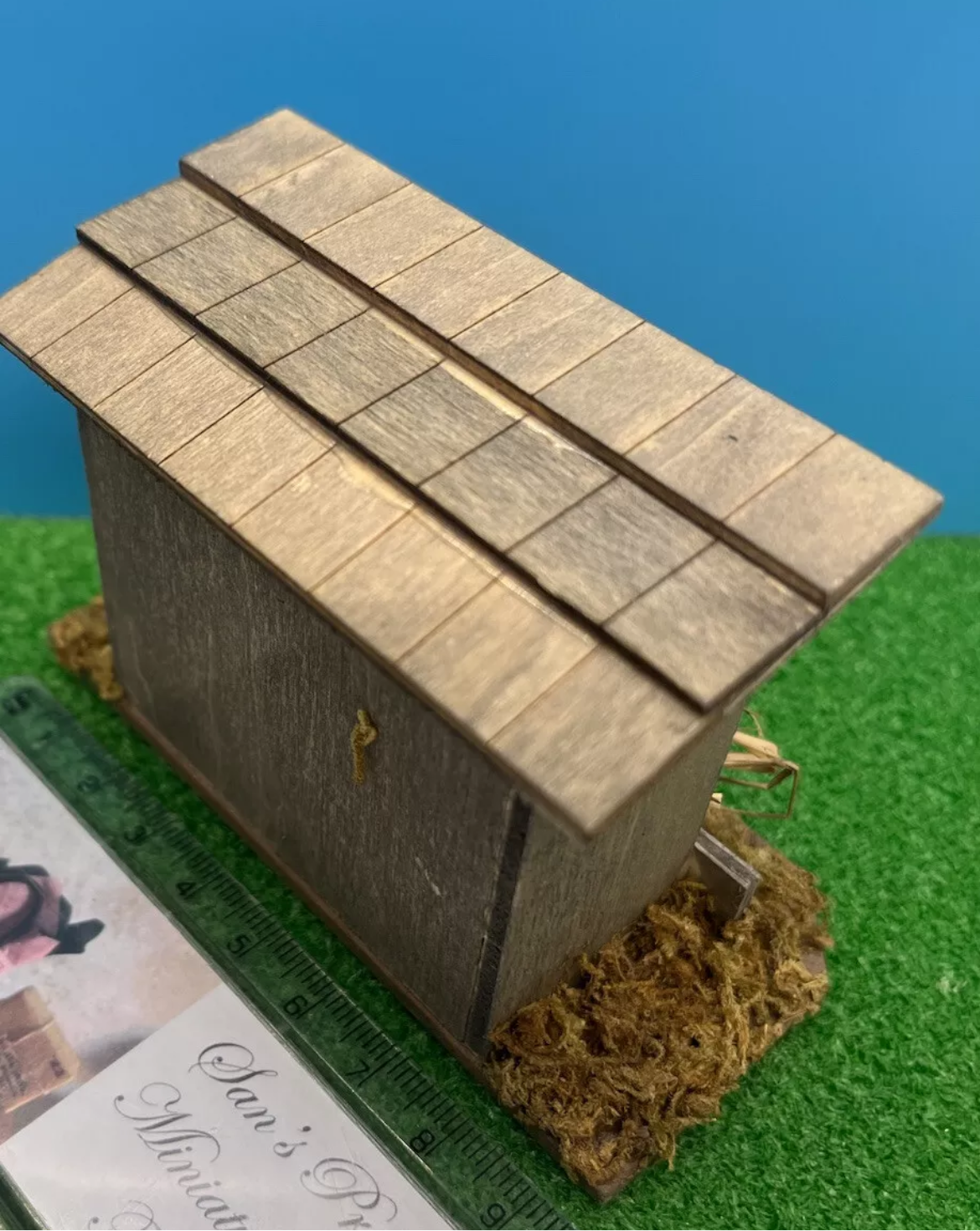 Dolls House hutch NEW