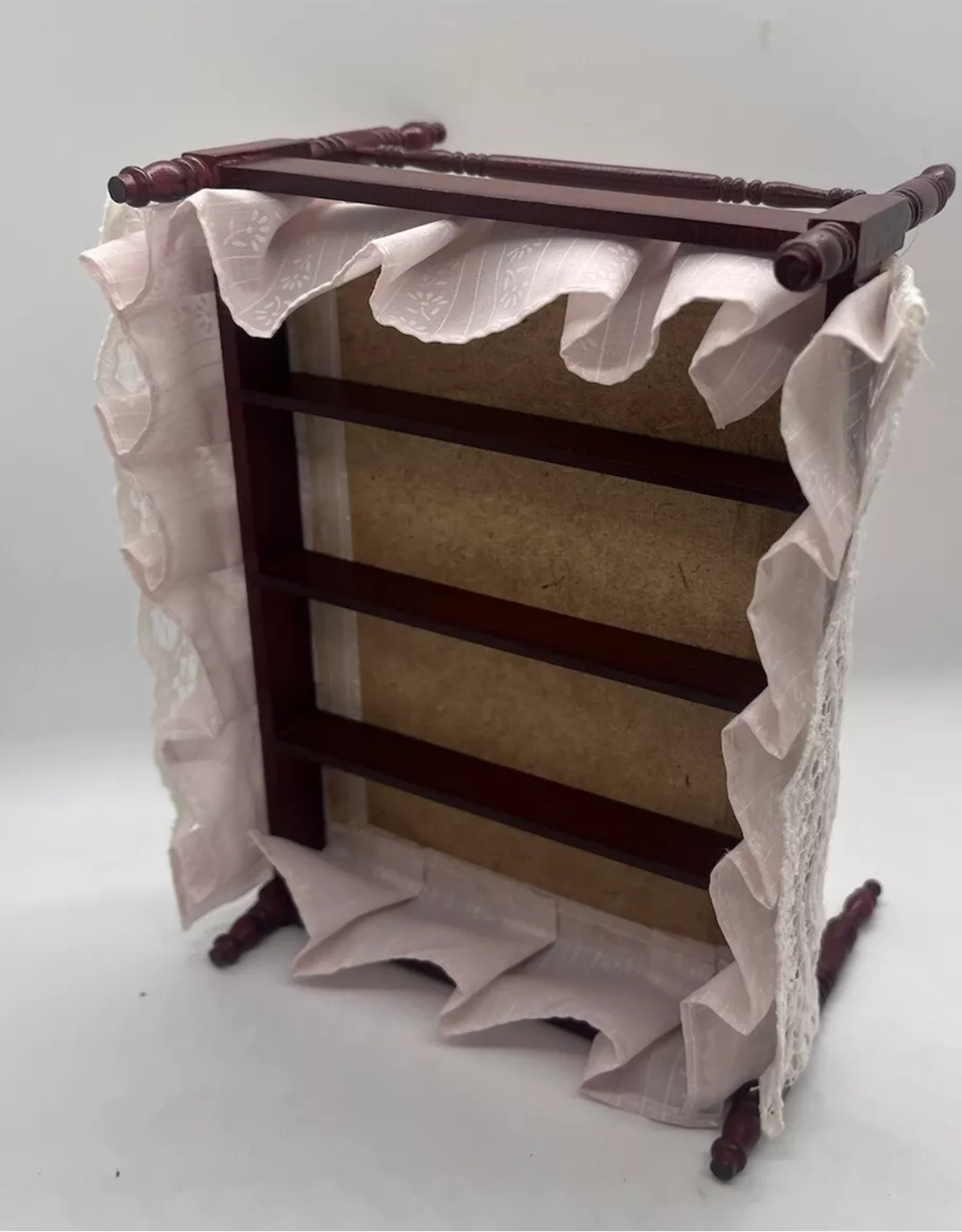 Dolls house double bed and bedding