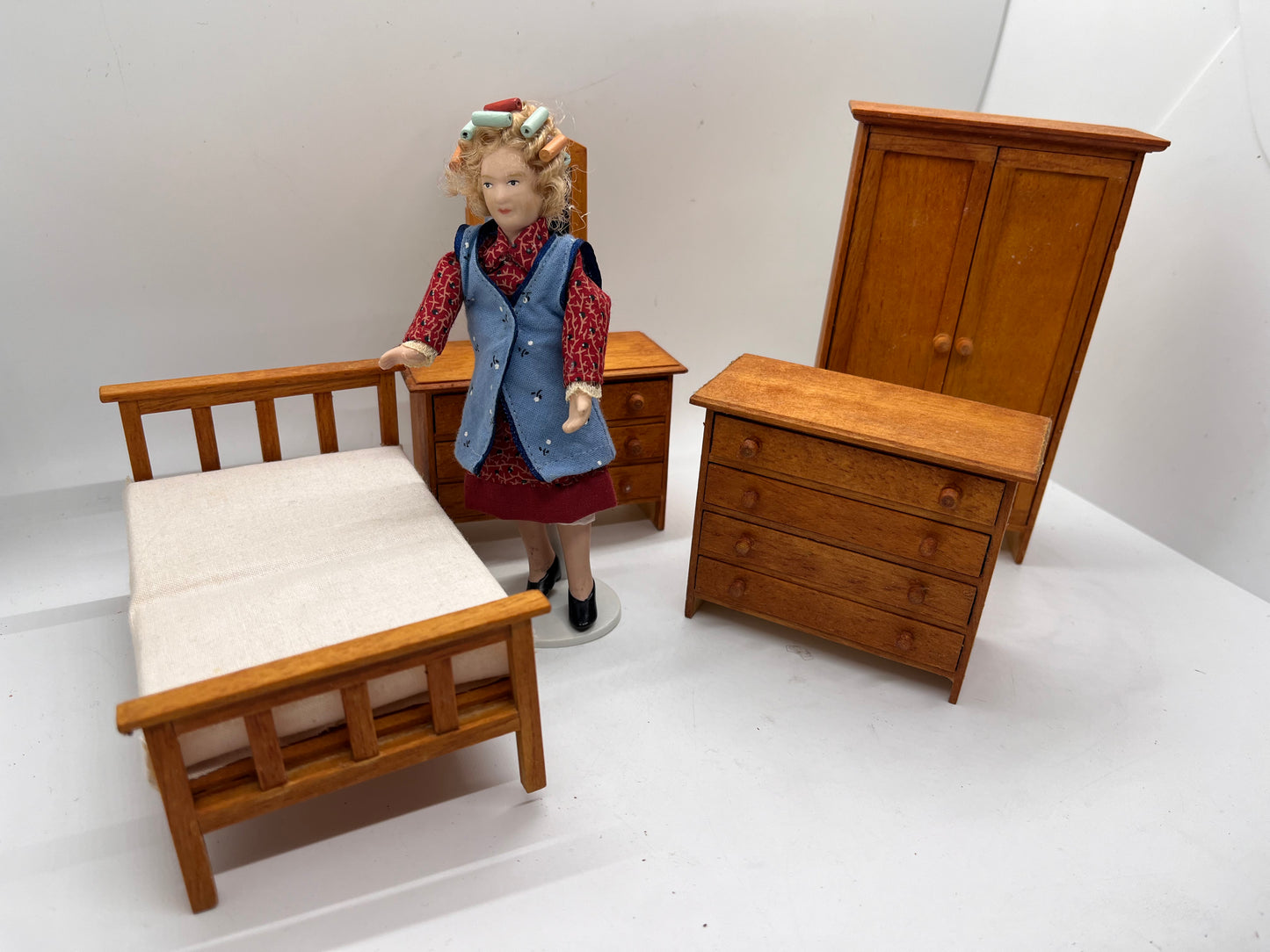 Dolls house bedroom set Wartime? Handmade? Single bed.