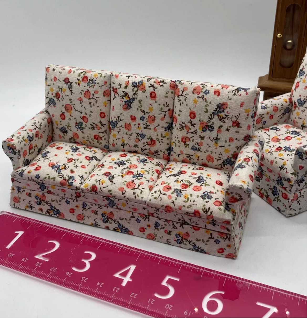 Dolls house living room set