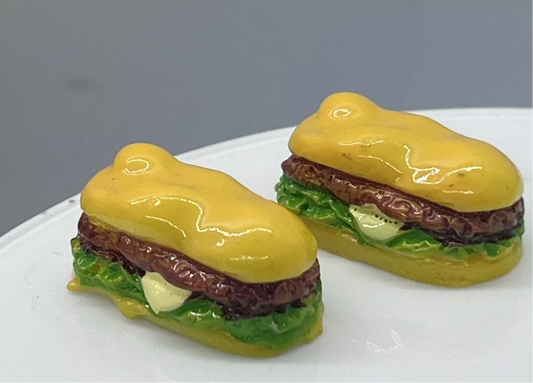 Dolls house food burgers sub rolls pair (new)