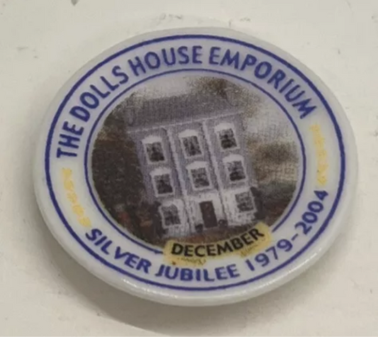 Dolls house emporium collectors plate December