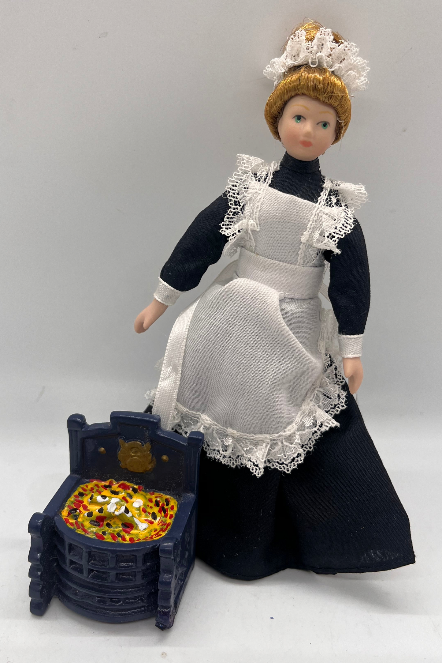 Dolls house fire grate and coals