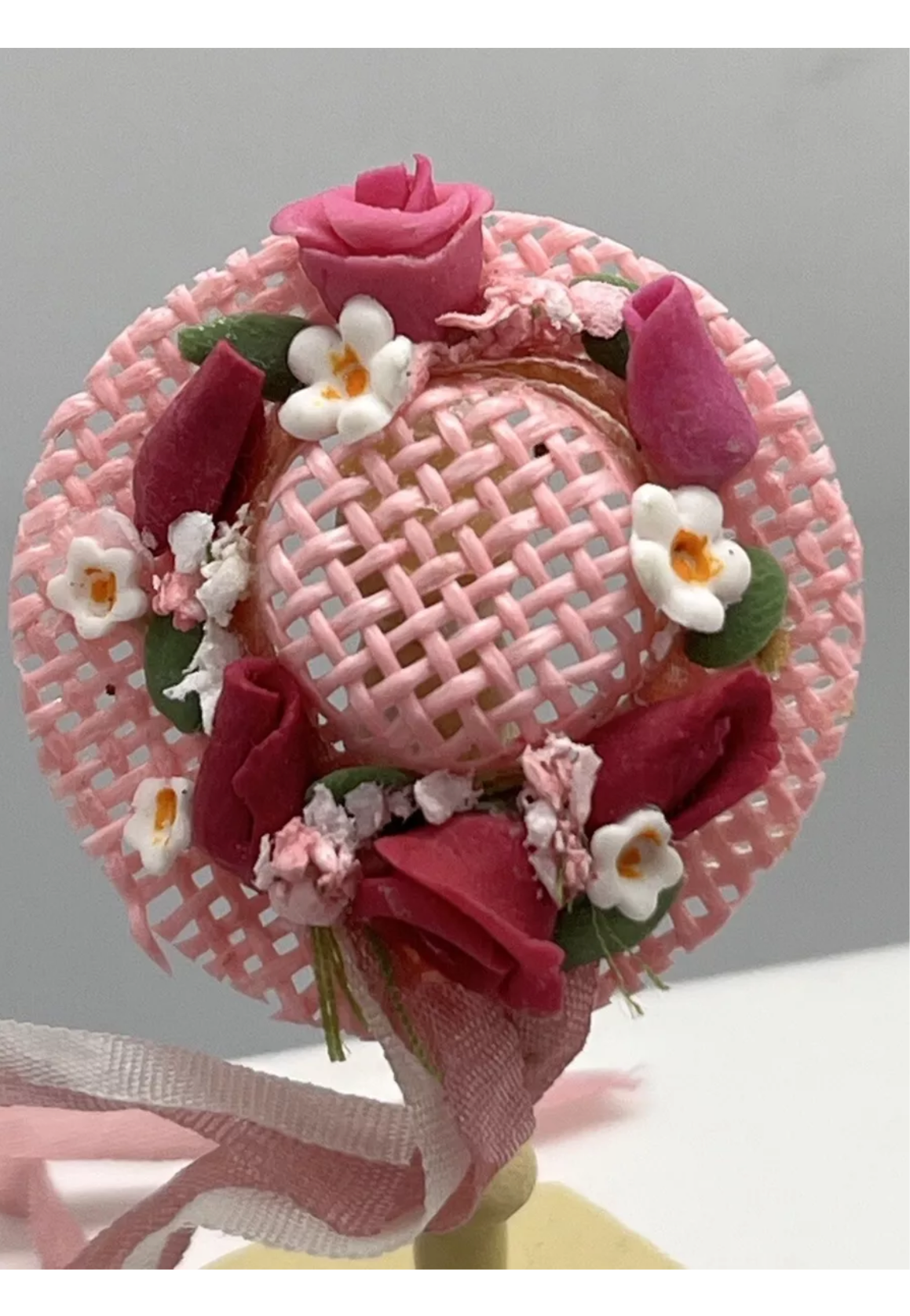 Dolls house hat and stand new