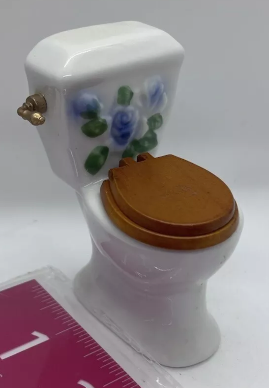 Dolls house toilet