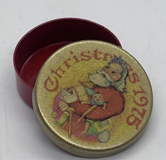 Dolls house Christmas tin 1975 new