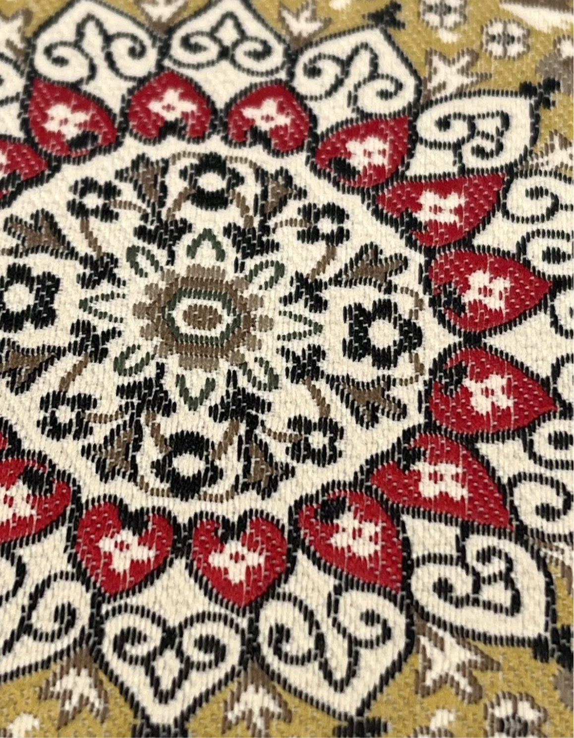 Dolls house rug 5.5 inch