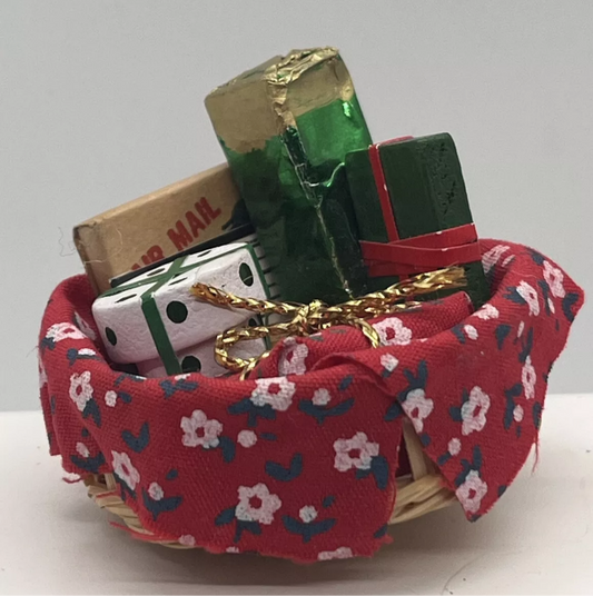 Dolls house Christmas basket
