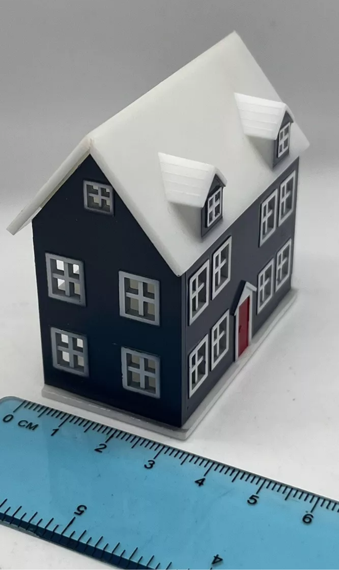 Dolls house miniature house for dolls house